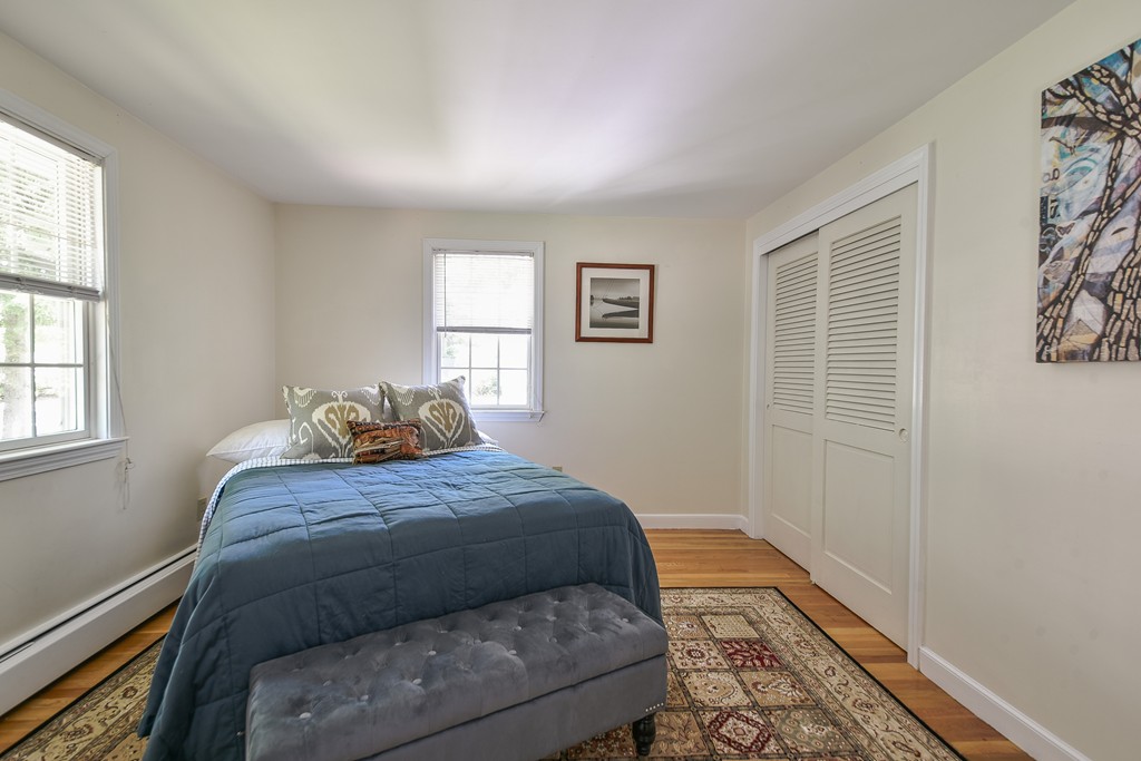 41 Seaward Road Wellesley, MA 02481 - Photo 13 of 18