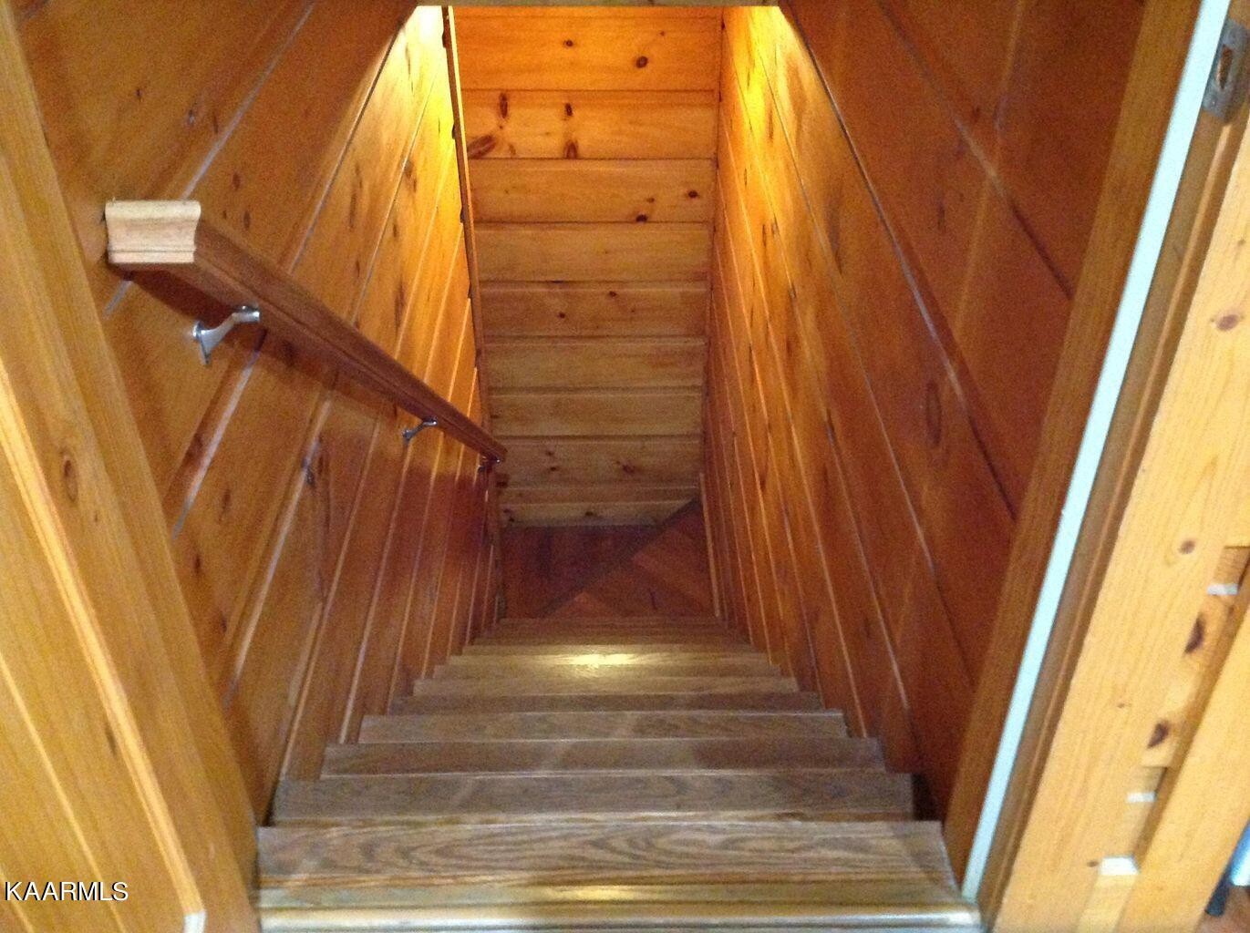 315 Windrock Road Oliver Springs, TN 37840 - Photo 24 of 36 a view of entryway