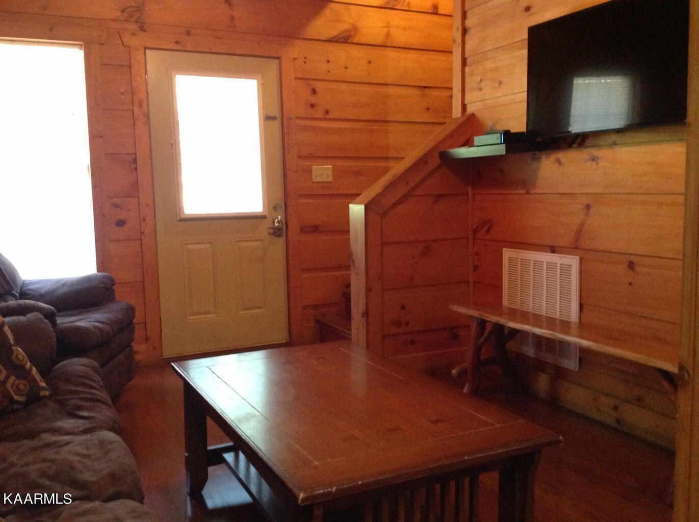 315 Windrock Road Oliver Springs, TN 37840 - Photo 31 of 36 a view of a living room and bathroom