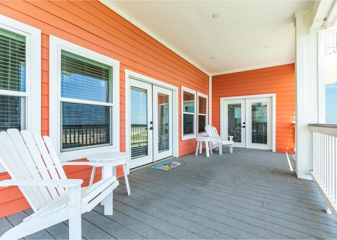 23245 Termini-San Luis Pass Road Galveston, TX 77554 - Photo 43 of 45 a backyard of a house with seating space