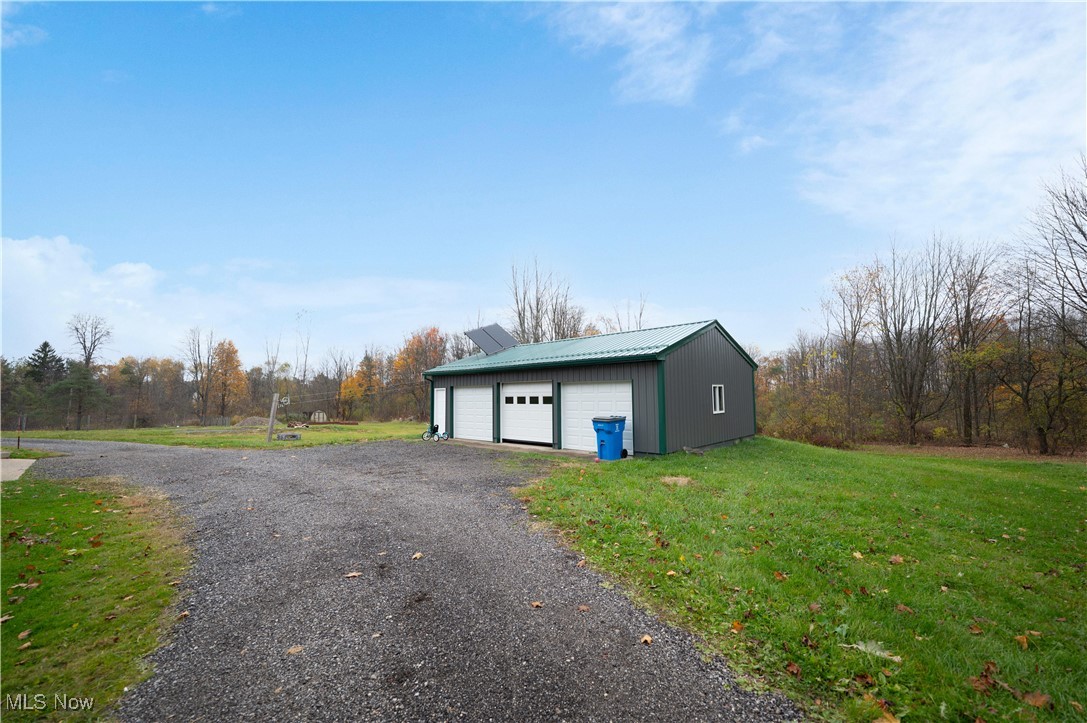 10961 Madison Road Montville, OH 44064 - Photo 30 of 38