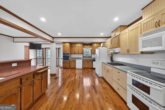 $599,850 | 175 Flat Creek Court, Fayetteville, GA 30214