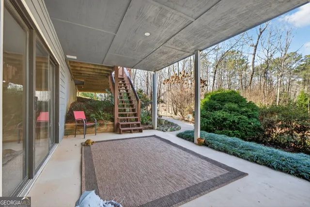 $599,850 | 175 Flat Creek Court, Fayetteville, GA 30214