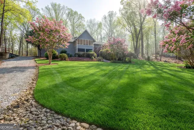 $599,850 | 175 Flat Creek Court, Fayetteville, GA 30214