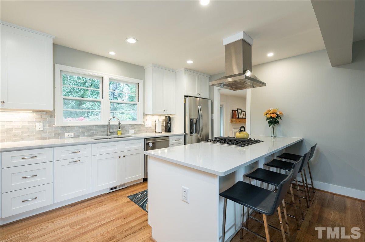 225 Pineview Road Durham, NC 27707 - Photo 10 of 30 Gallery Image 10