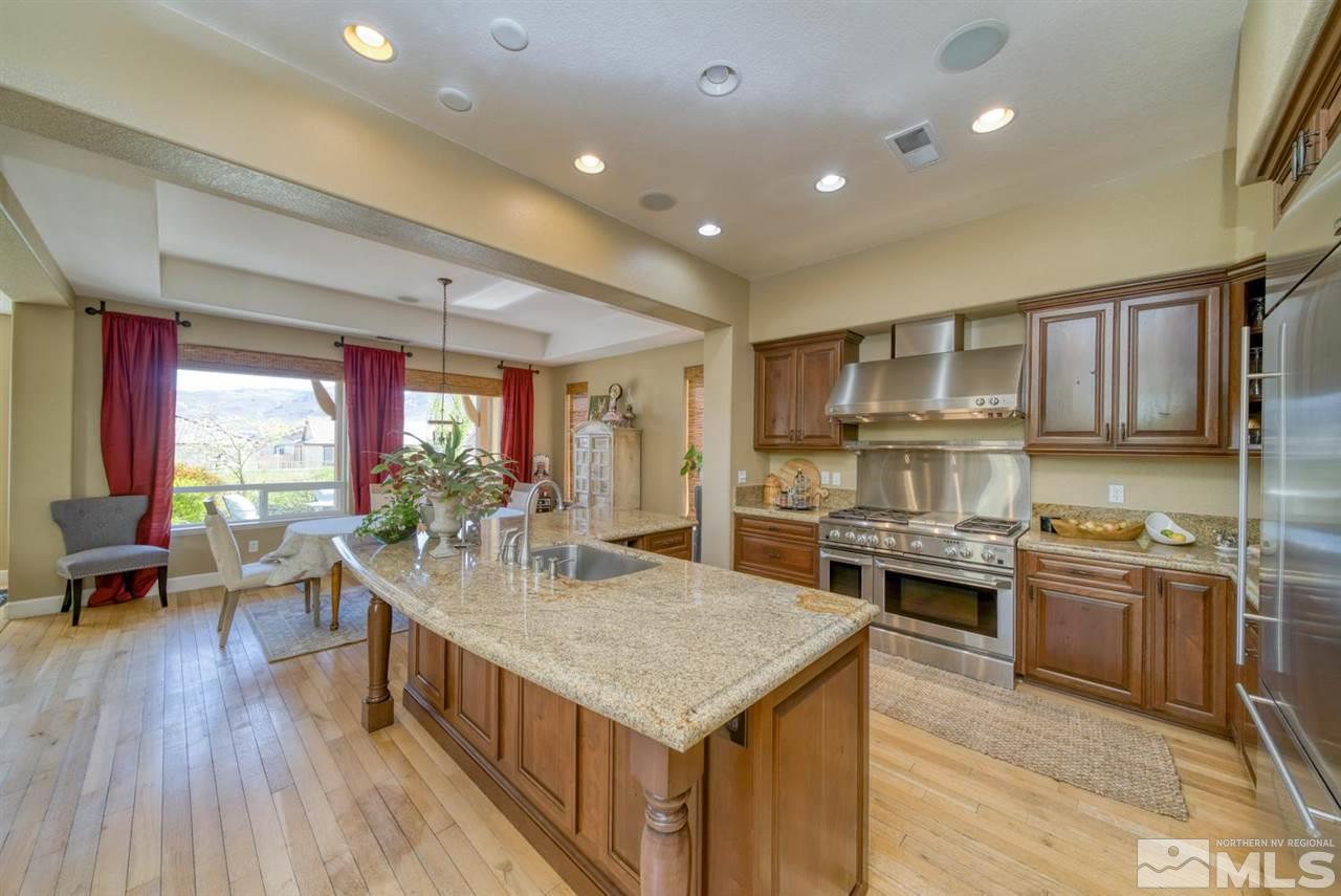 10770 Serratina Drive Reno, NV 89521 - Photo 12 of 38 Photo 12