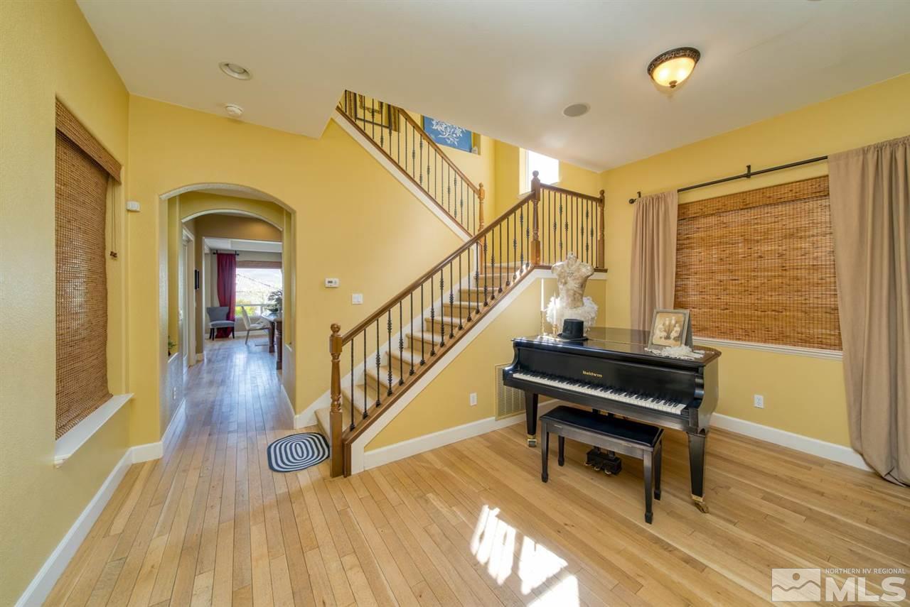 10770 Serratina Drive Reno, NV 89521 - Photo 6 of 38 Photo 6