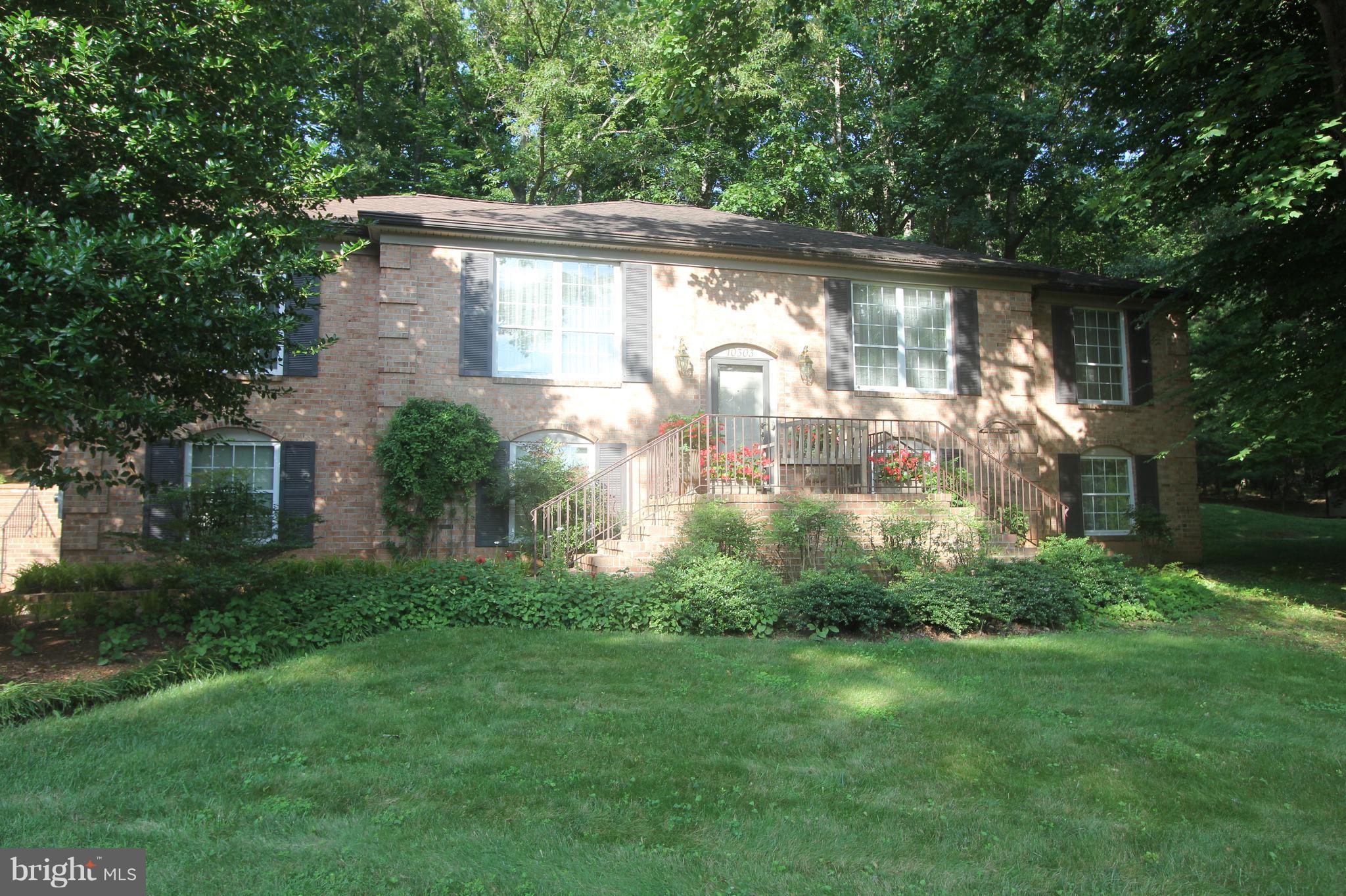 10303 Greystone Road Manassas, VA 20111 - Photo 1 of 27 Exterior (Front)