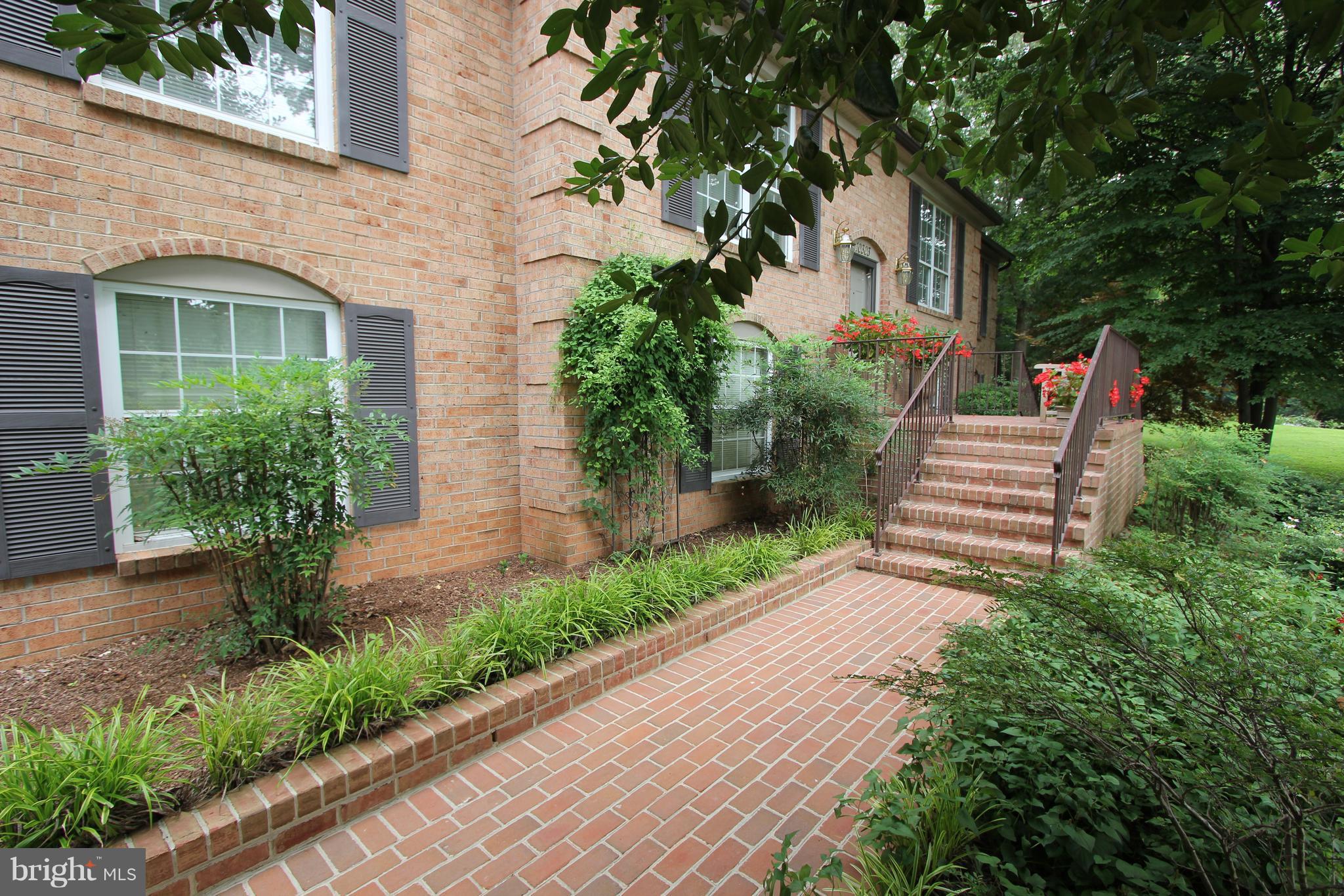 10303 Greystone Road Manassas, VA 20111 - Photo 3 of 27 Exterior (General)