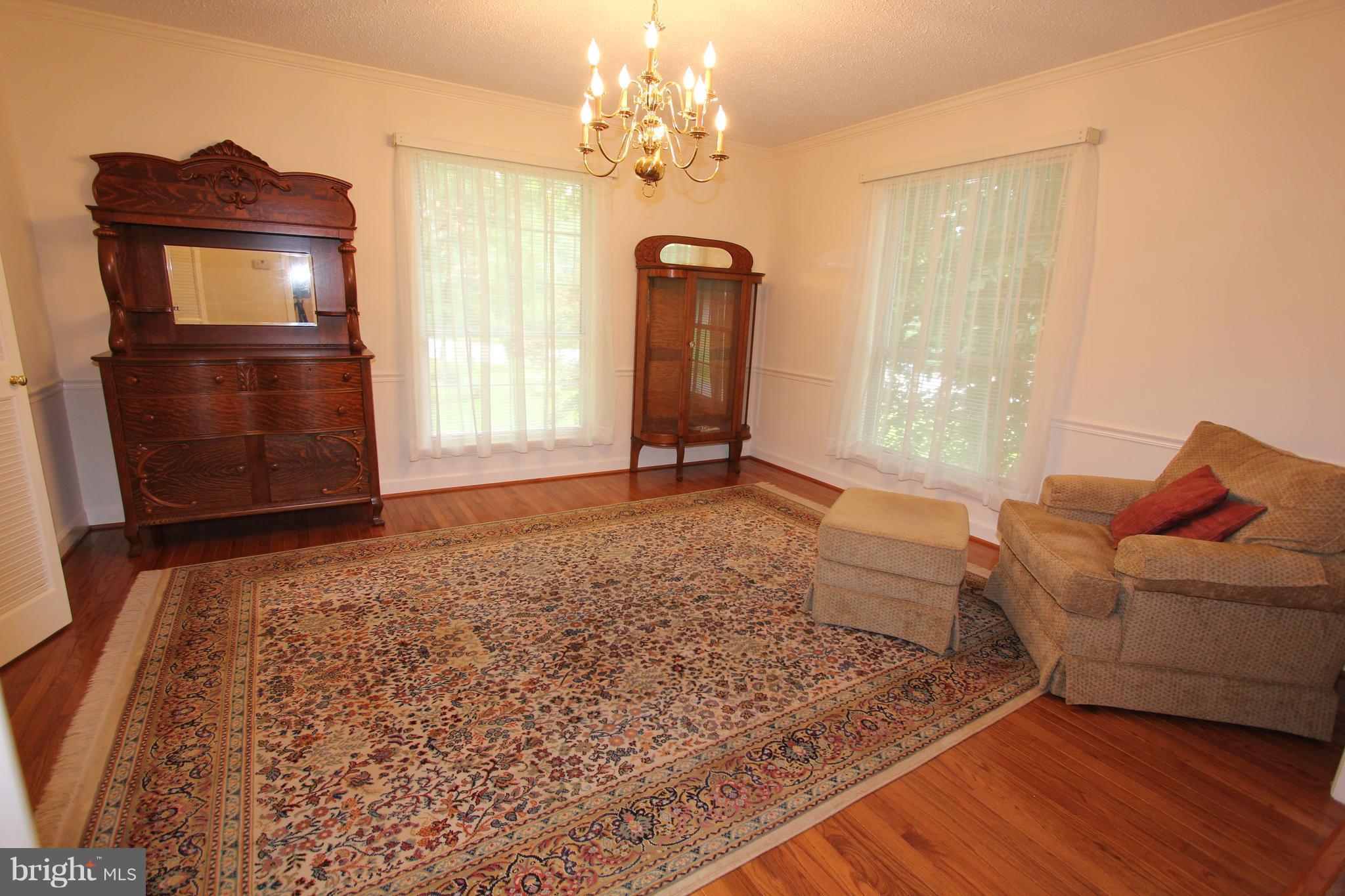 10303 Greystone Road Manassas, VA 20111 - Photo 7 of 27 Dining Room