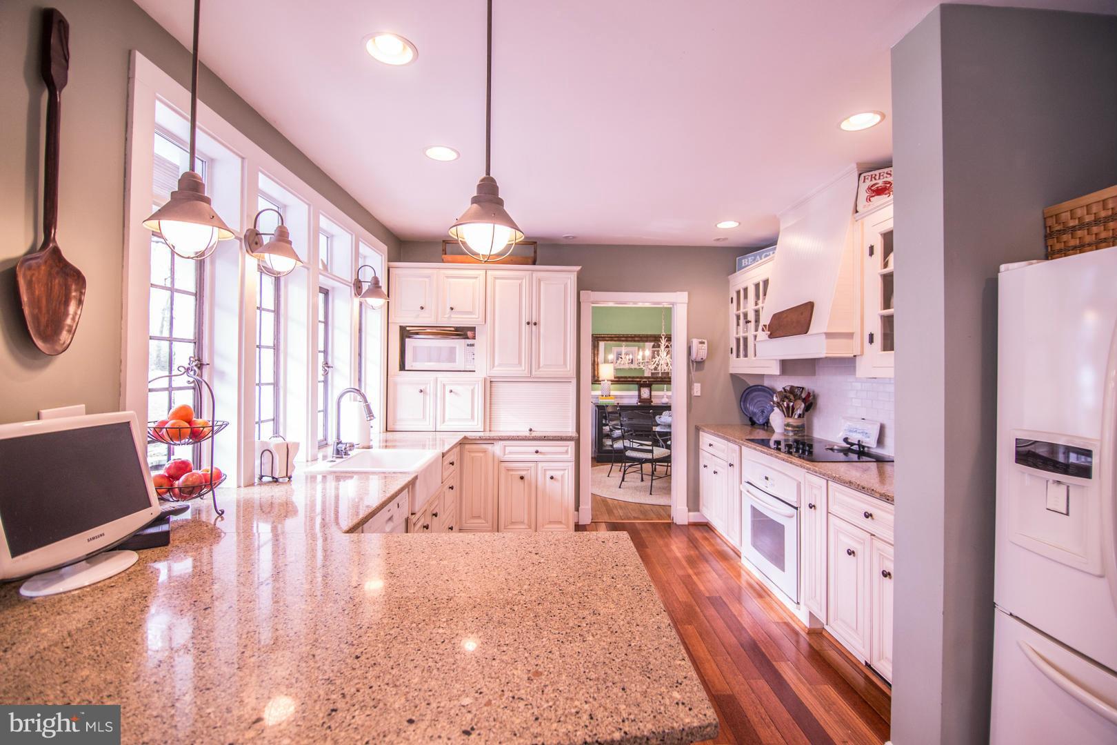217 Old Mill Bottom Road South Annapolis, MD 21409 - Photo 8 of 30 Kitchen