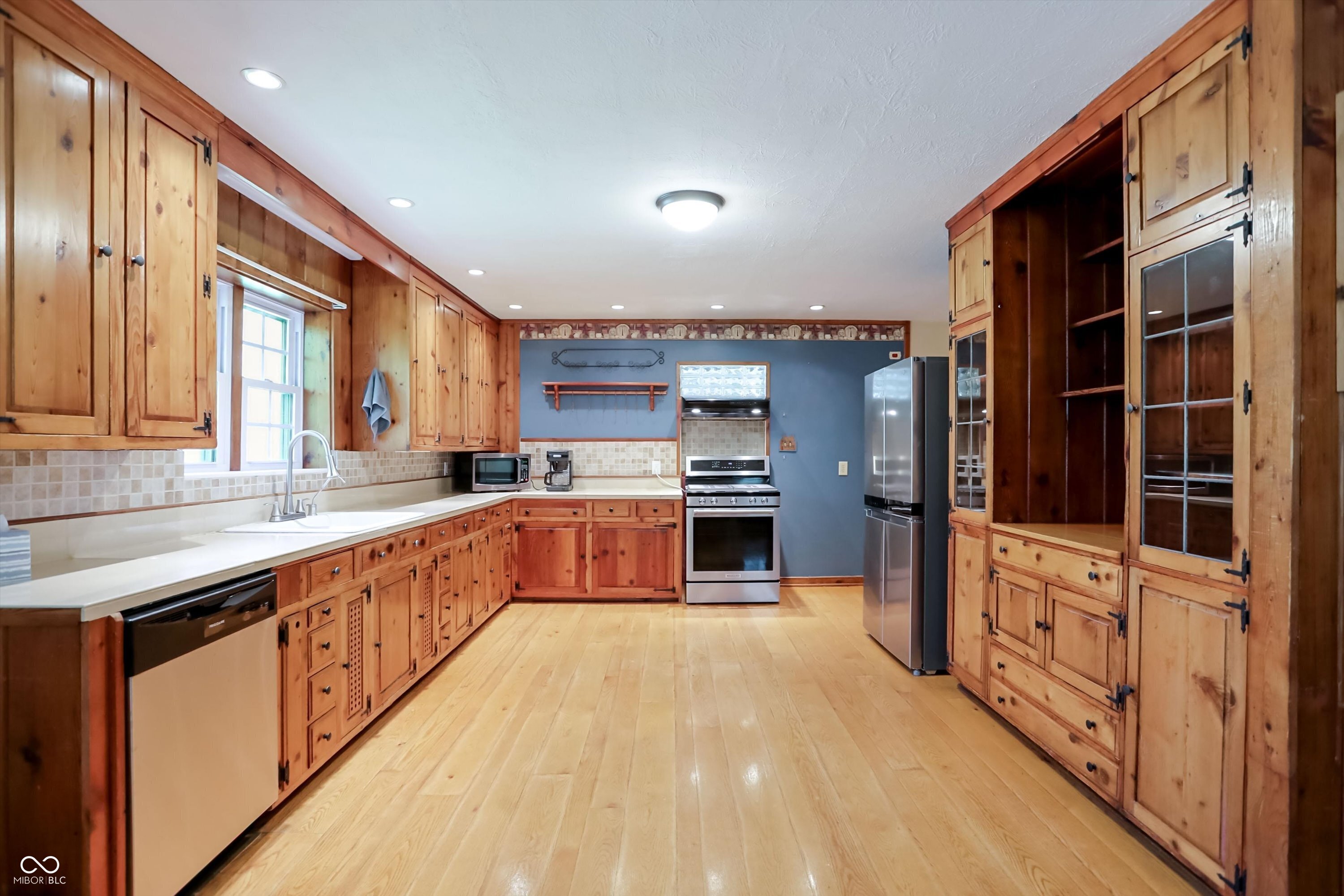 8644 South Addison Avenue Knightstown, IN 46148 - Photo 11 of 49