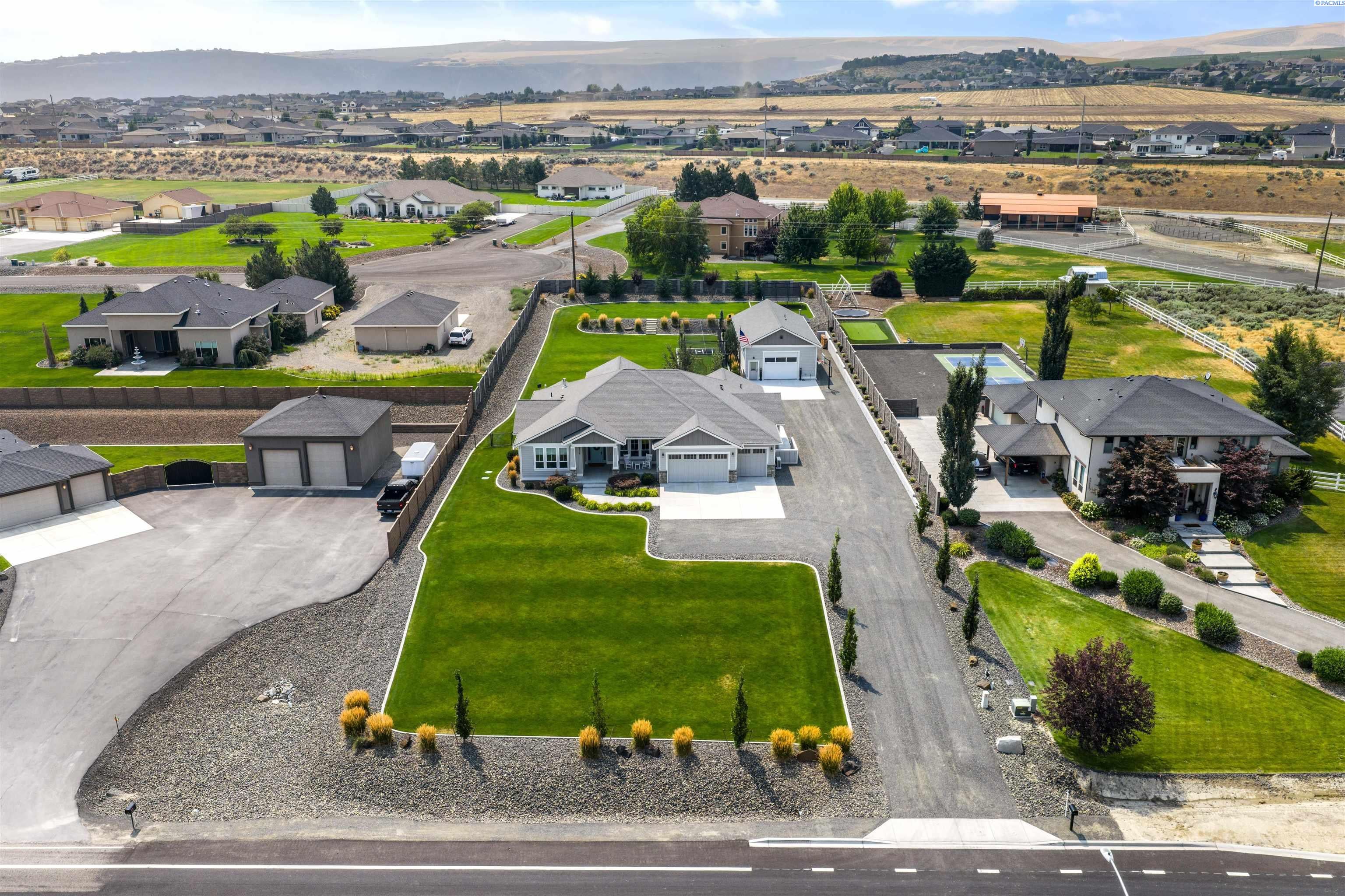 84719 East Reata Road Kennewick, WA 99338 - Photo 5 of 50 Gallery Image 5
