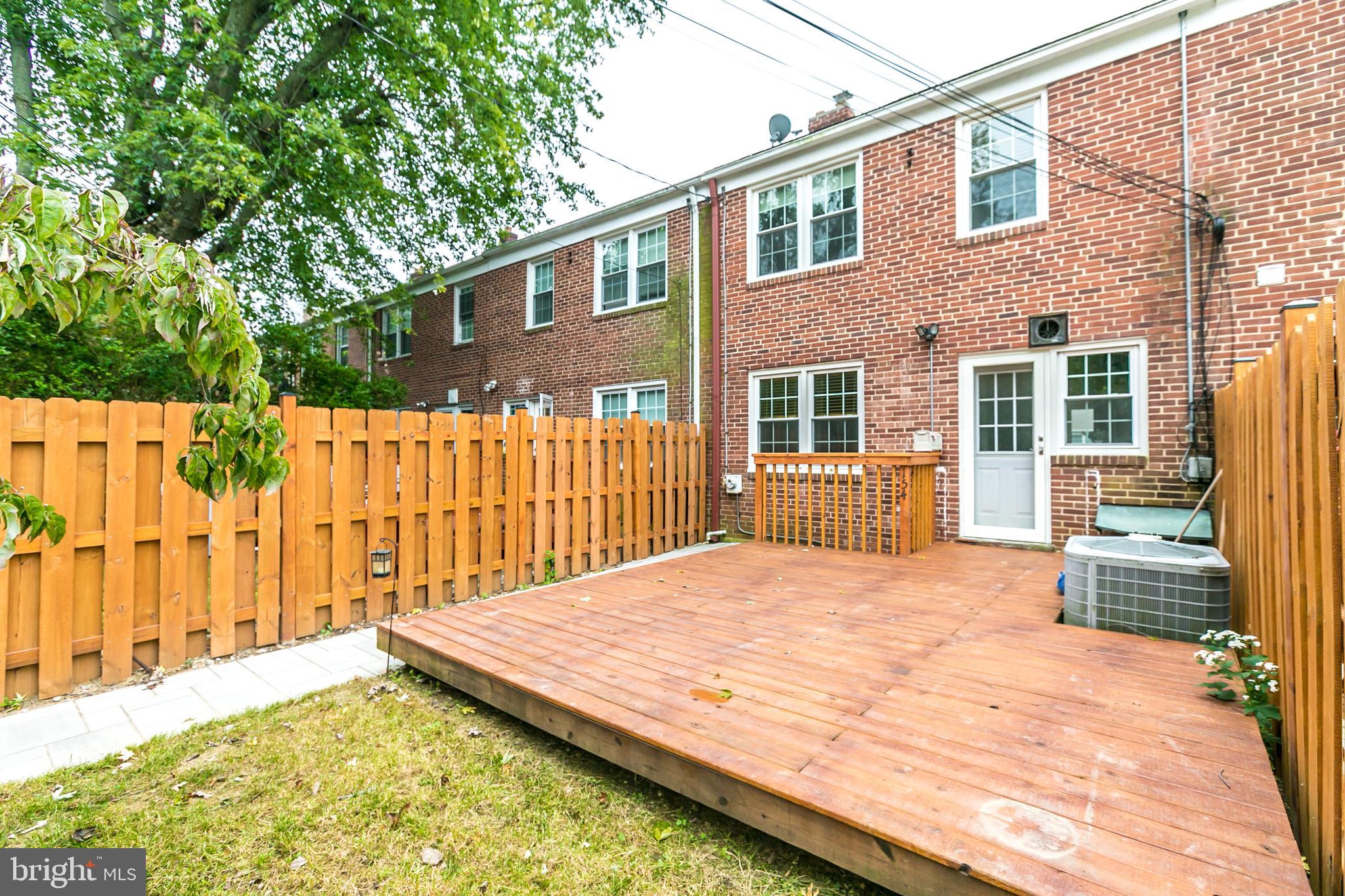 154 Dumbarton Road Baltimore, MD 21212 - Photo 34 of 36 Deck