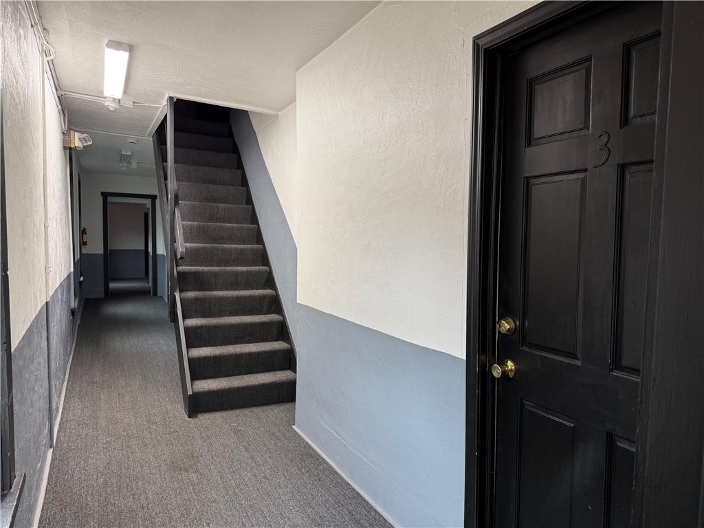 601 Kendall Avenue Lyndora, PA 16045 - Photo 23 of 50 a view of entryway and hall