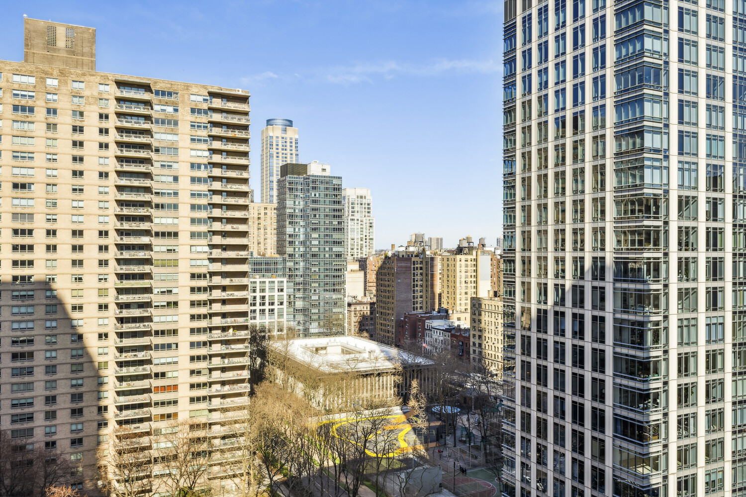 155 West 68th Street, Unit 1807 Manhattan, NY 10023 - Photo 4 of 7 a view of a city with tall buildings