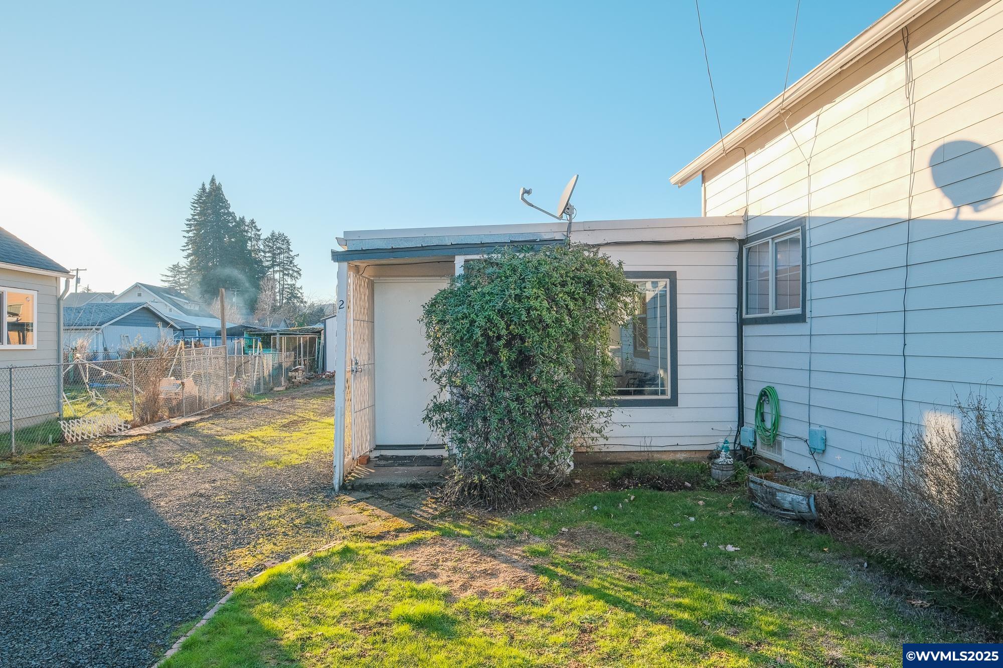 1351 Main Street Dallas, OR 97338 - Photo 36 of 50 Gallery Image 36