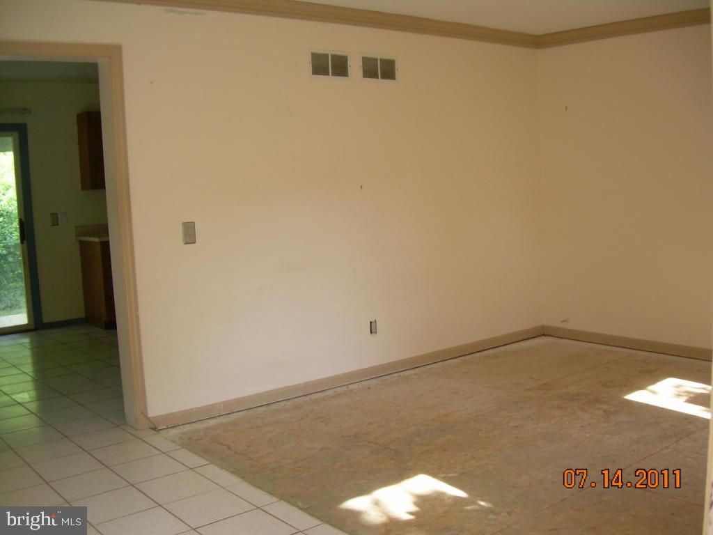 1826 Wilderness Road Lancaster, PA 17603 - Photo 2 of 16 Gallery Image 2