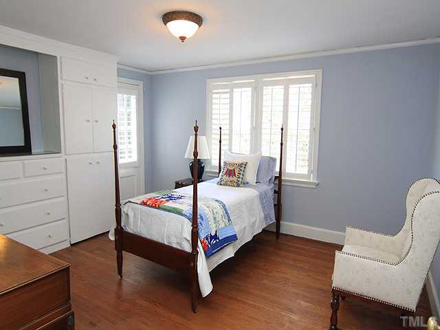 3610 Dover Road Durham, NC 27707 - Photo 9 of 12 Gallery Image 9