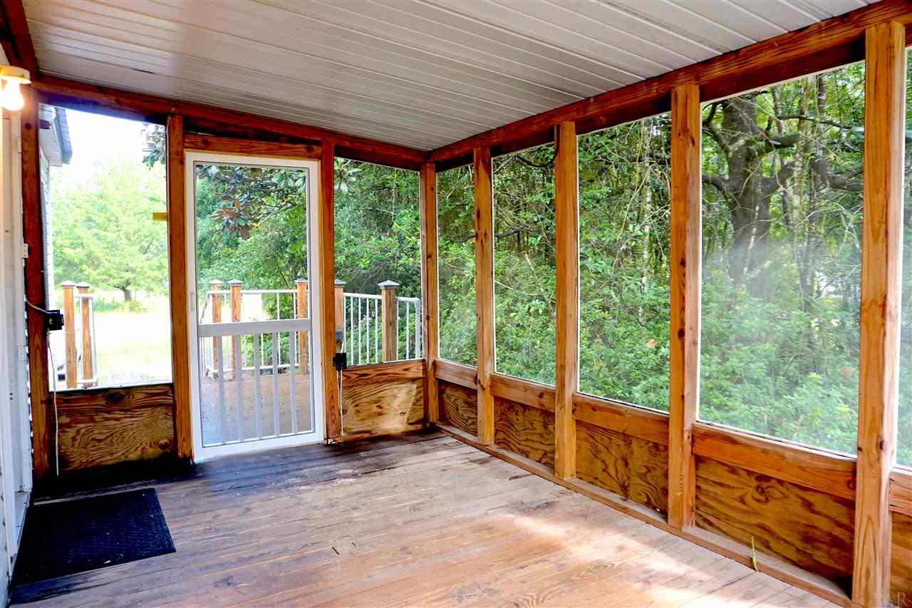 4511 Rice Road Milton, FL 32583 - Photo 8 of 21 Gallery Image 8
