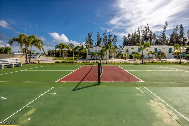 $204,500 | 7020 Drum Drive, St. James City, FL 33956