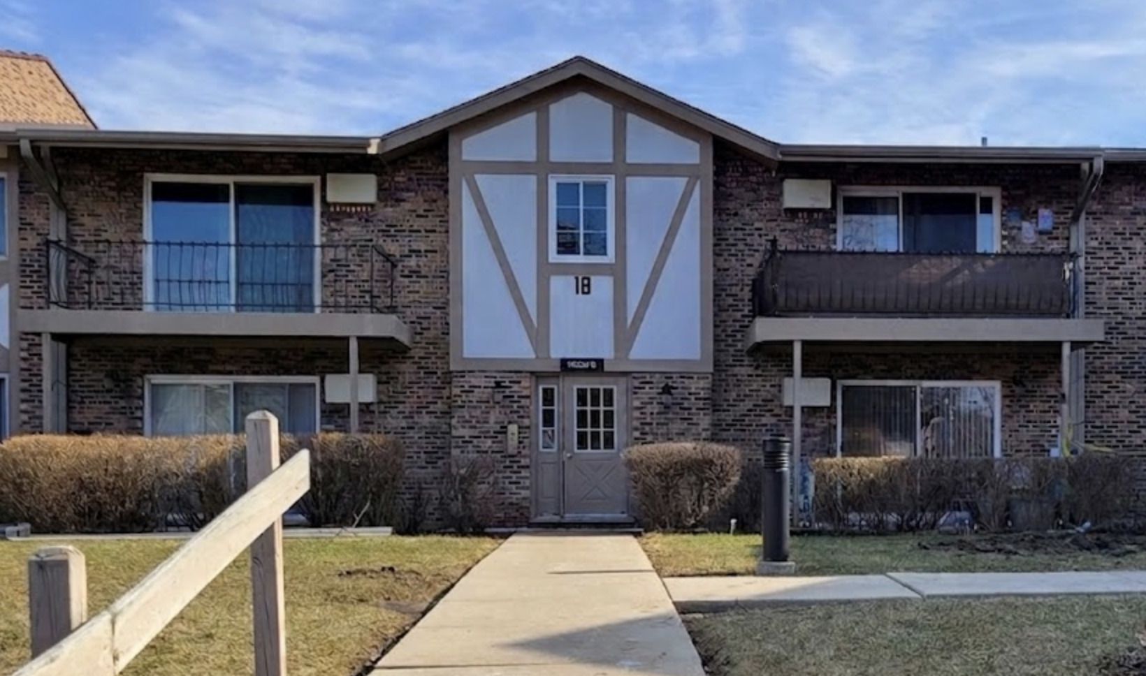 9-s220 Frontage Road, Unit 18105 Willowbrook, IL 60527 - Photo 1 of 1 Gallery Image 1