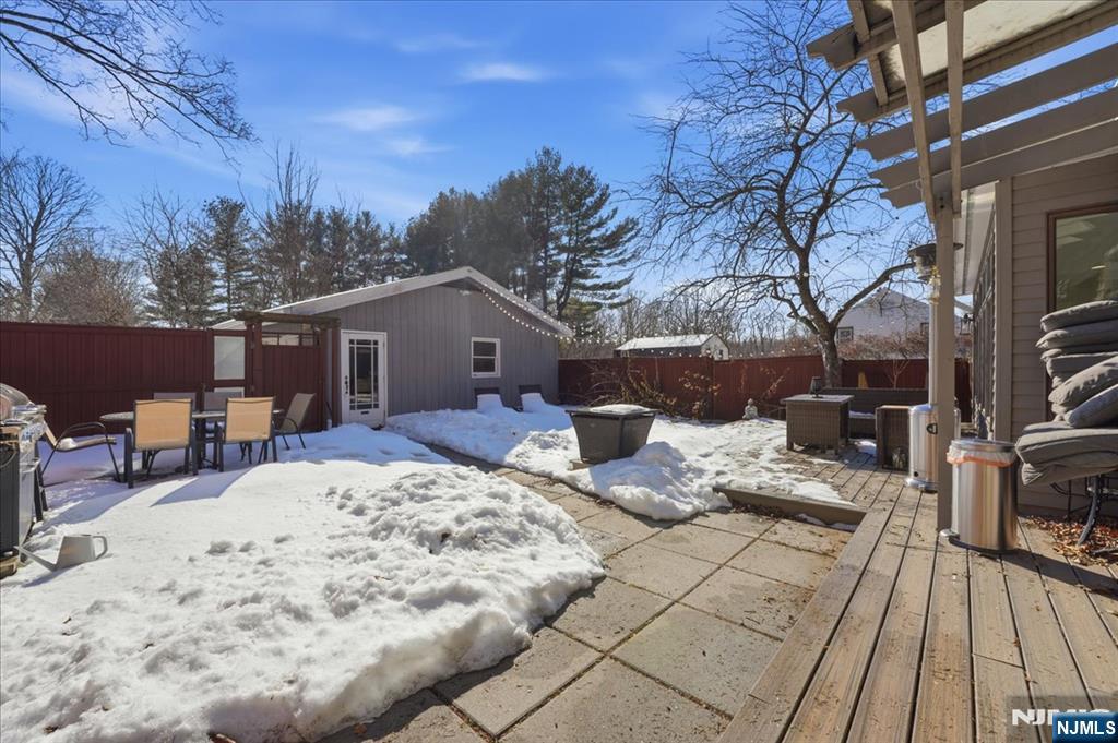 343-339 Quaker Church Road Randolph, NJ 07869 - Photo 33 of 38 a view of a backyard with sitting area