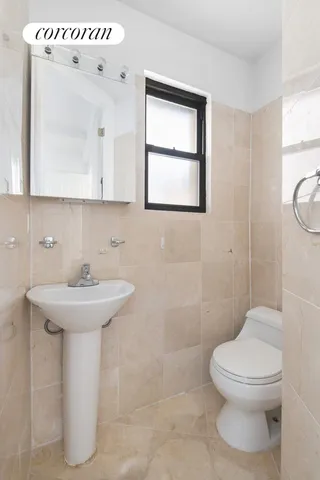 $799,000 | 599 West End Avenue, Unit 7BC | Upper West Side