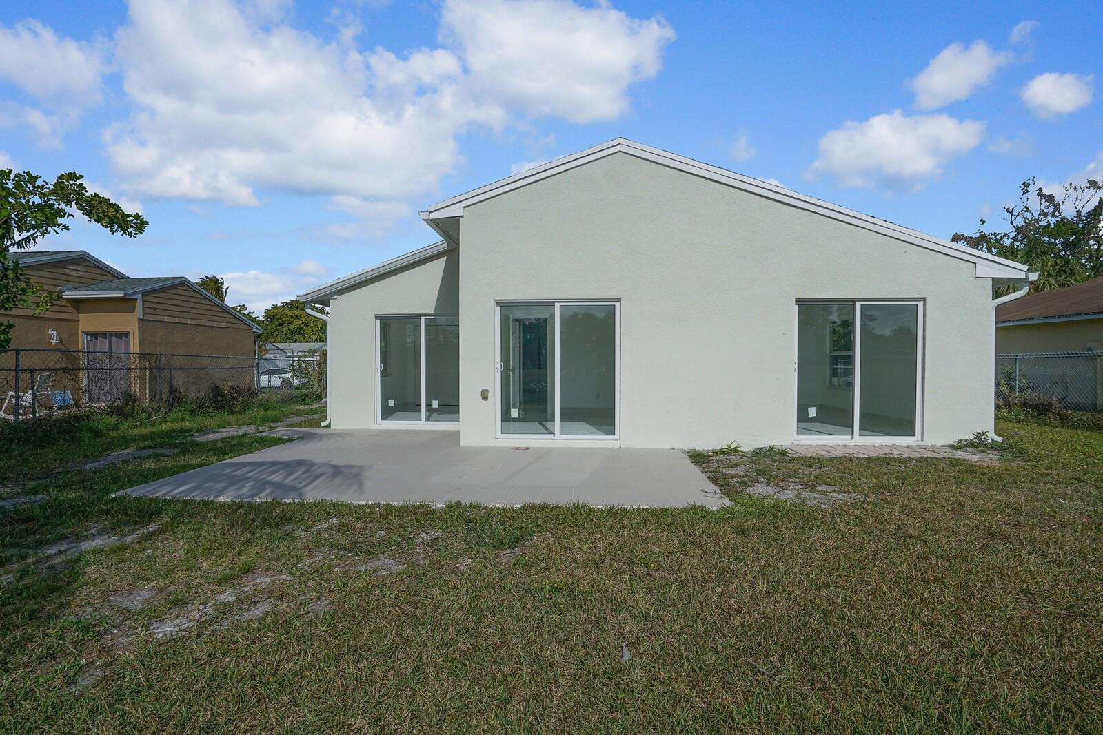 23417 Liberty Bell Terrace Boca Raton, FL 33433 - Photo 23 of 30 Photo 23