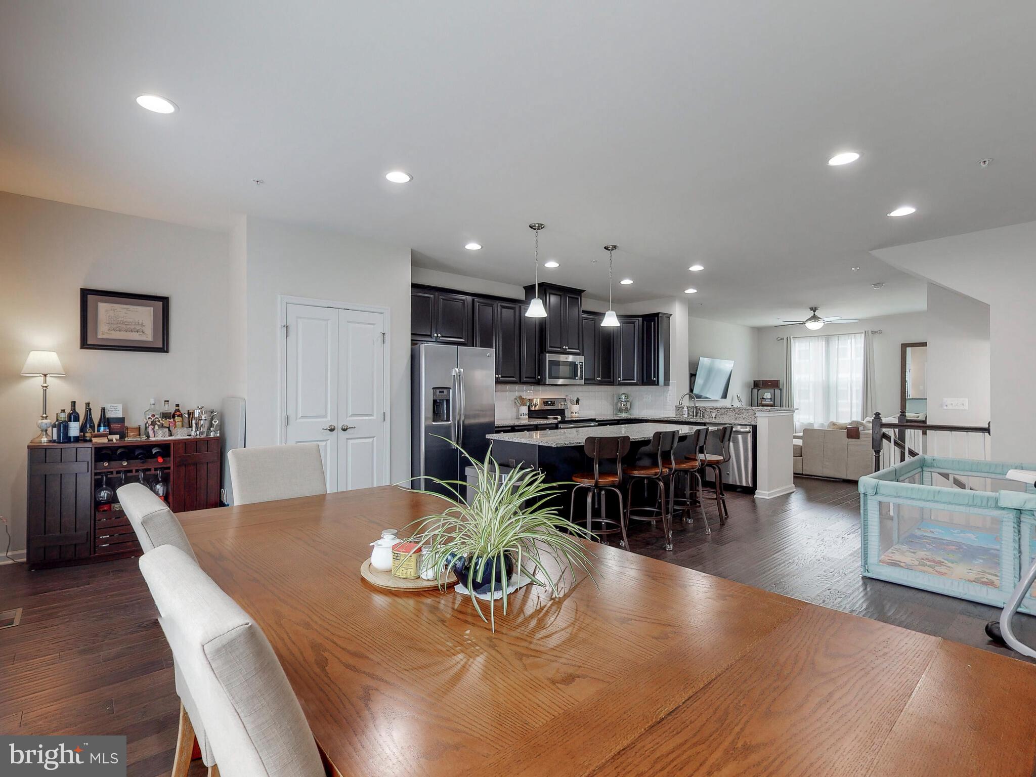 413 Colindale Street Baltimore, MD 21220 - Photo 23 of 48 Dining Room area