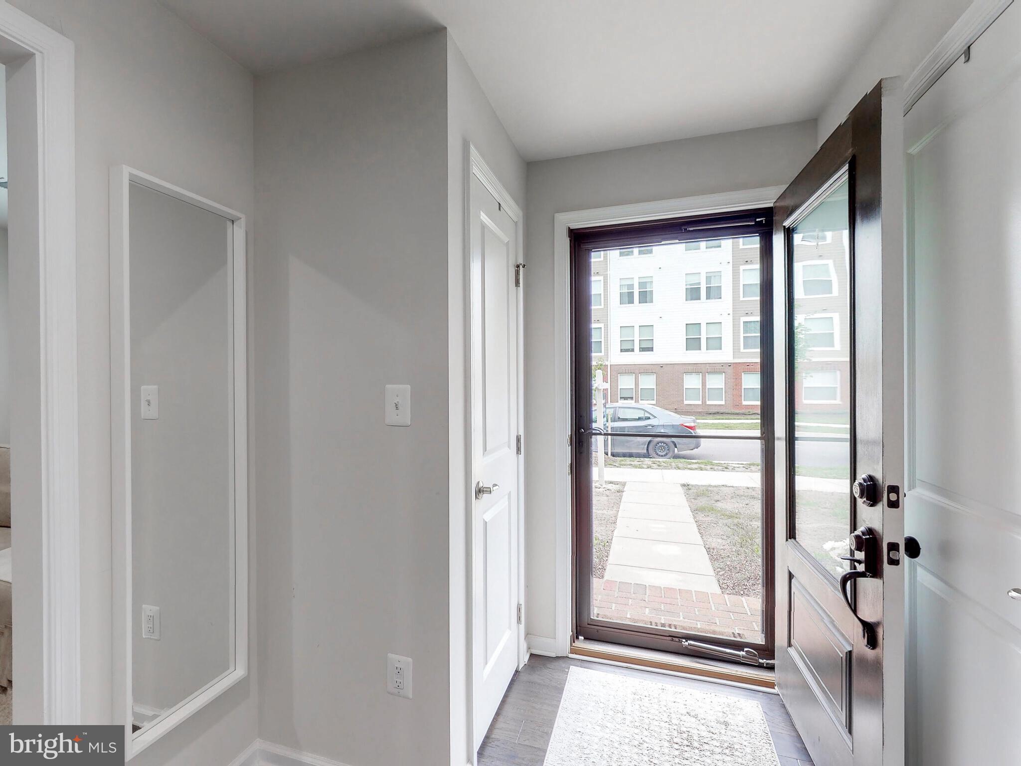 413 Colindale Street Baltimore, MD 21220 - Photo 6 of 48 Foyer