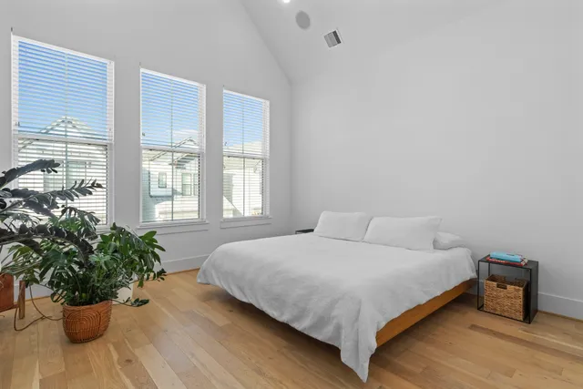 $3,000 | 9019 Wellspring Drive, Houston, TX 77080