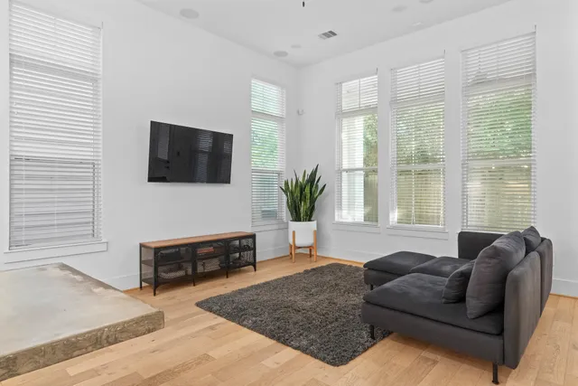 $3,000 | 9019 Wellspring Drive, Houston, TX 77080