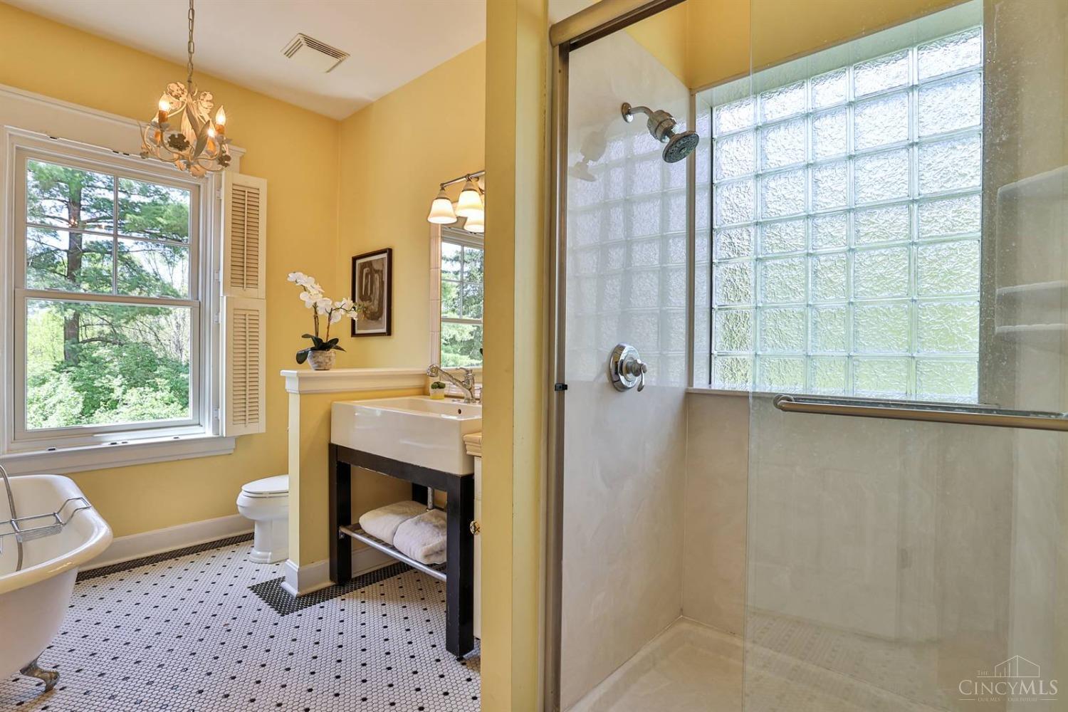 5860 Miami Road Cincinnati, OH 45243 - Photo 75 of 86