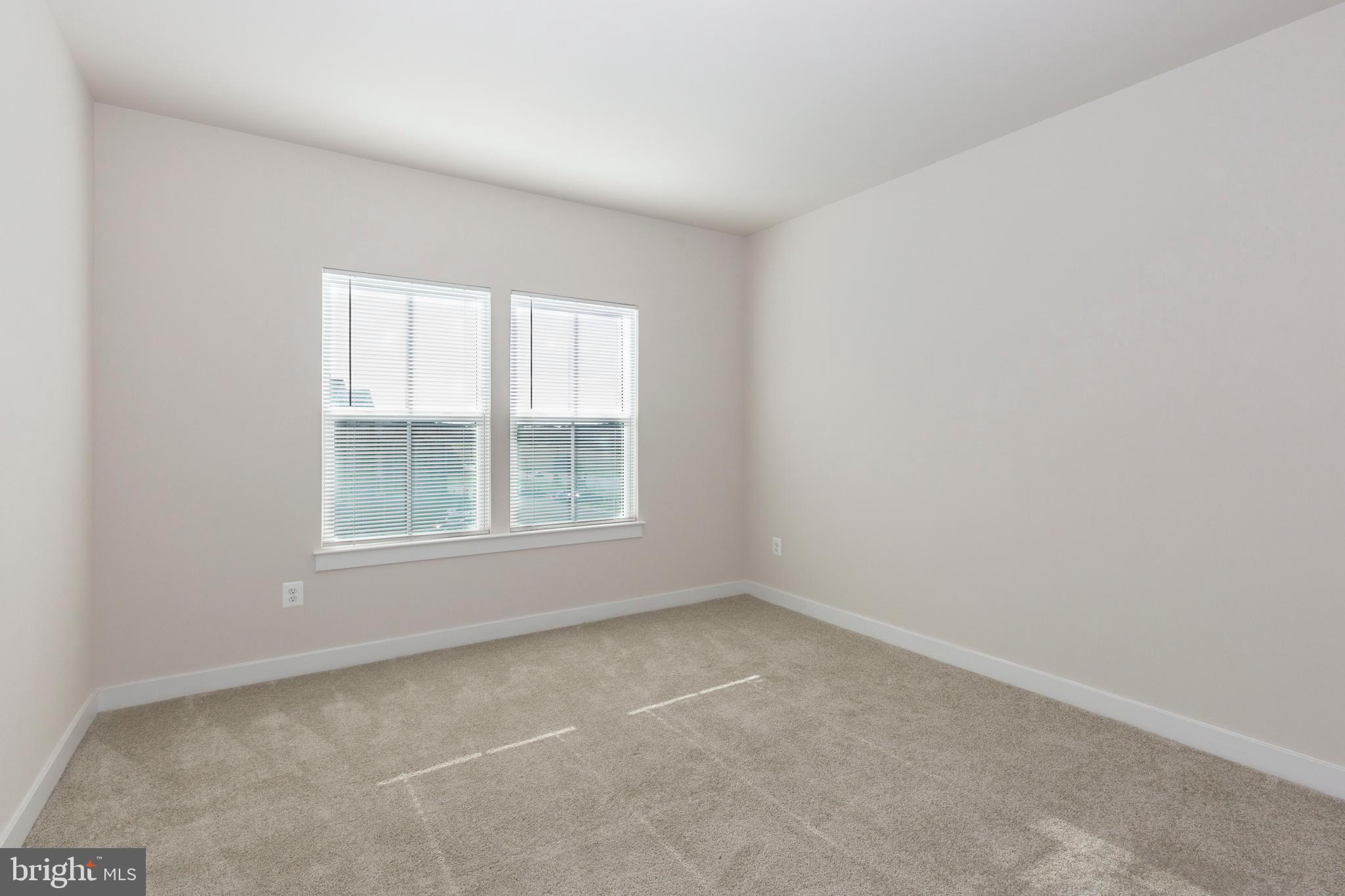 40 Liberty Road, Unit T Sykesville, MD 21784 - Photo 22 of 31 an empty room with a window