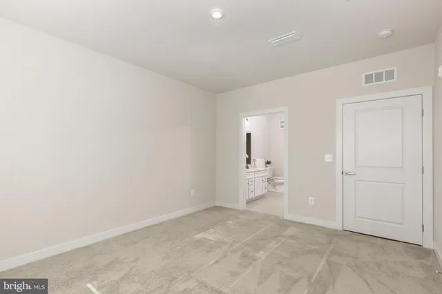 $334,900 | 40 Liberty Road, Unit T, Sykesville, MD 21784