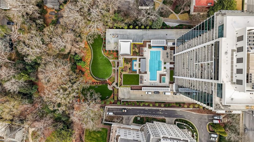 2520 Peachtree Road Northwest, Unit 1003 Atlanta, GA 30305 - Photo 40 of 63 an aerial view of a house with a garden