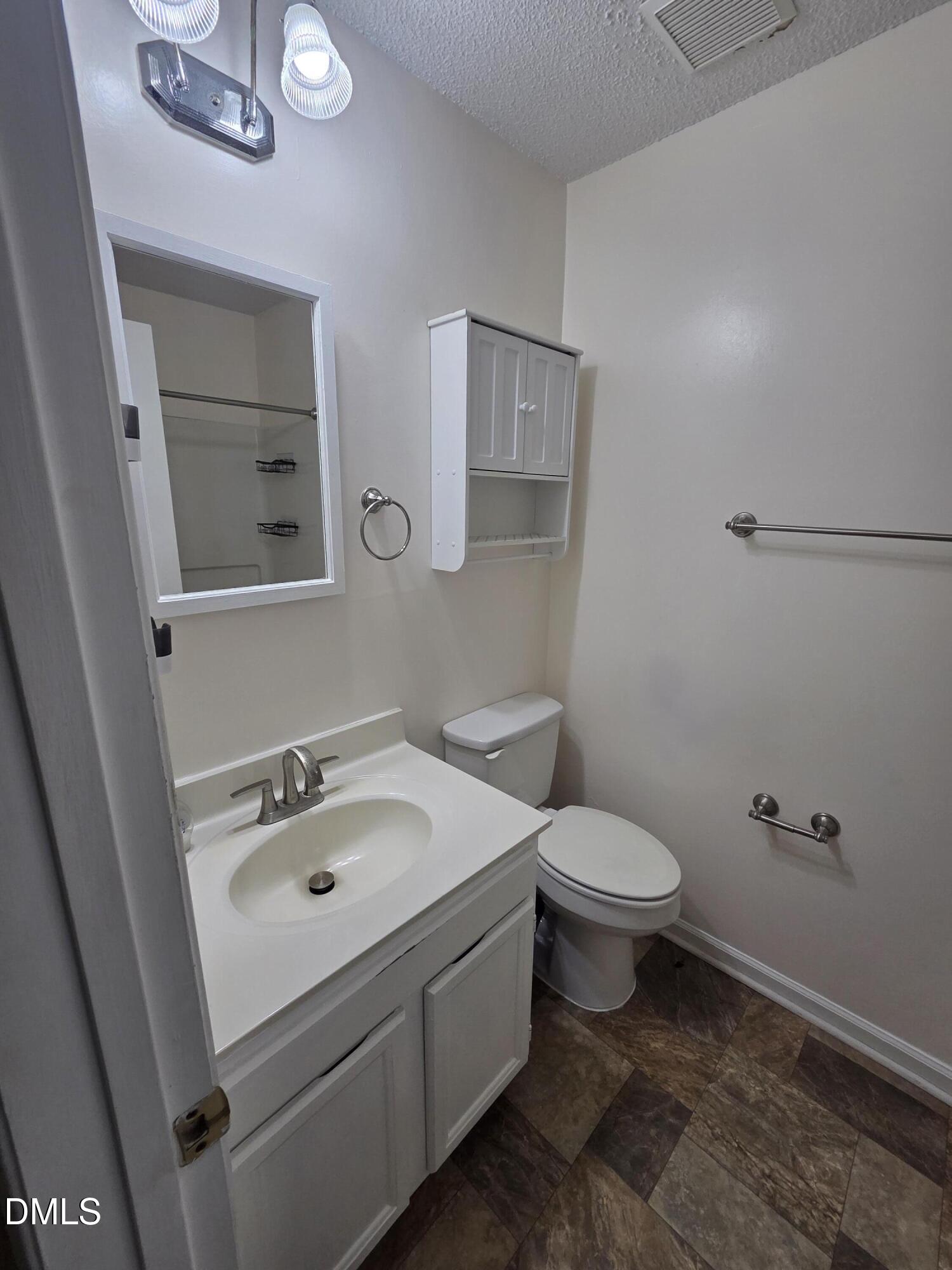 2011 Quaker Landing Raleigh, NC 27603 - Photo 7 of 16 20260806_141722