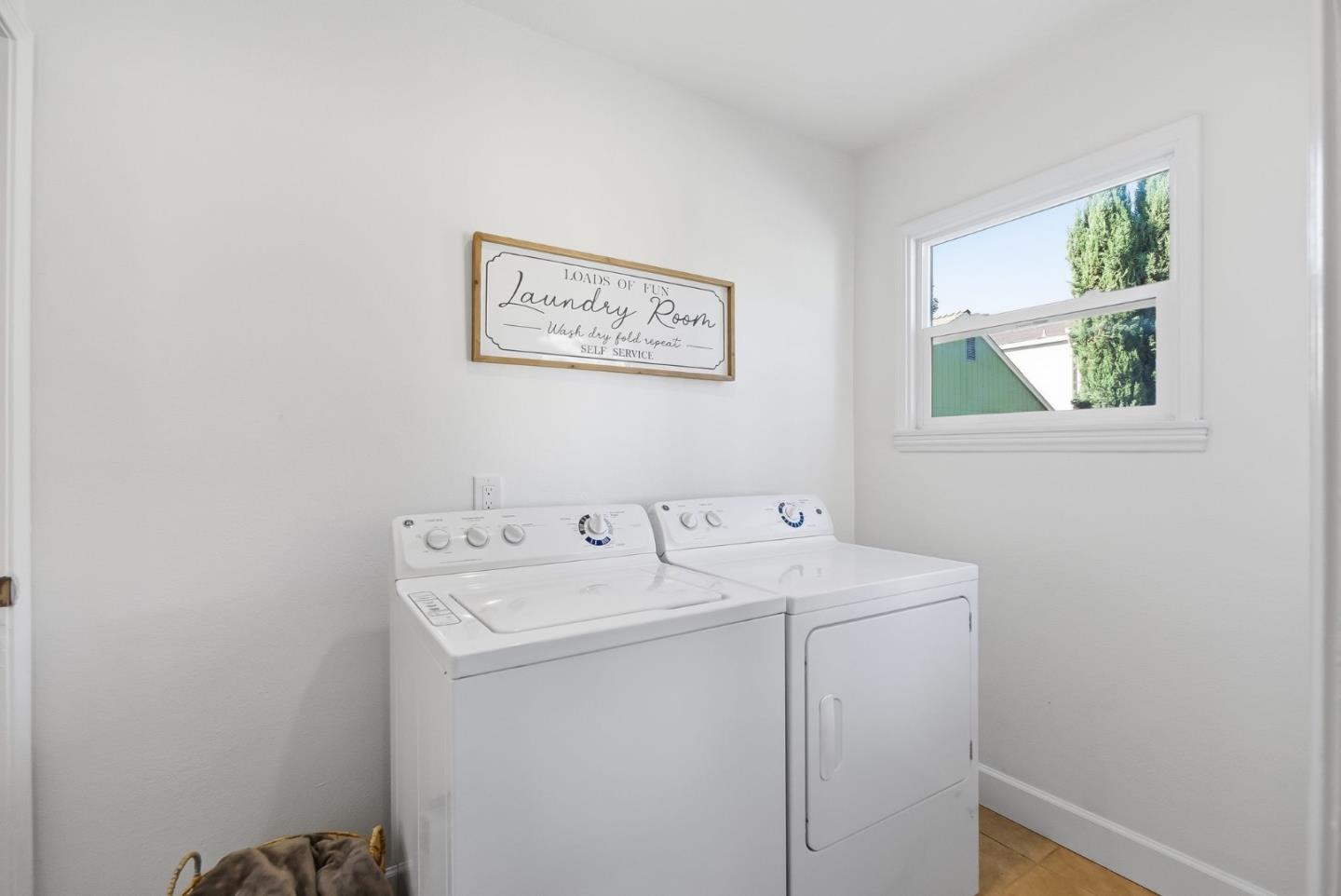 425 Rutland Avenue San Jose, CA 95128 - Photo 27 of 42