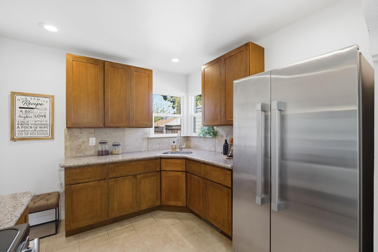 425 Rutland Avenue San Jose, CA 95128 - Photo 29 of 42