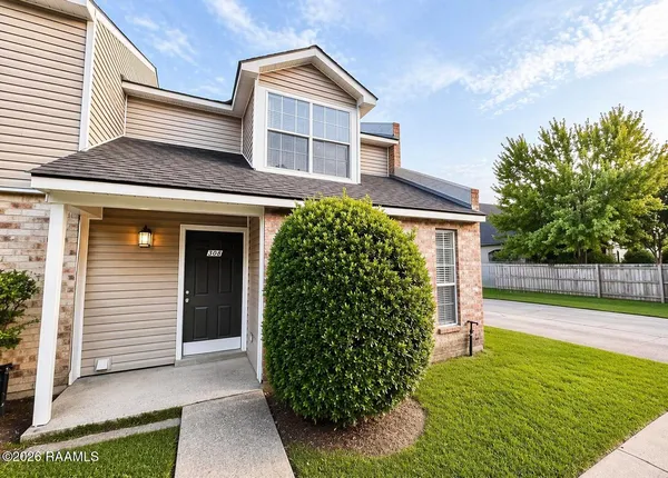 $1,500 | 6212 Stumberg Lane, Unit 308, Baton Rouge, LA 70816