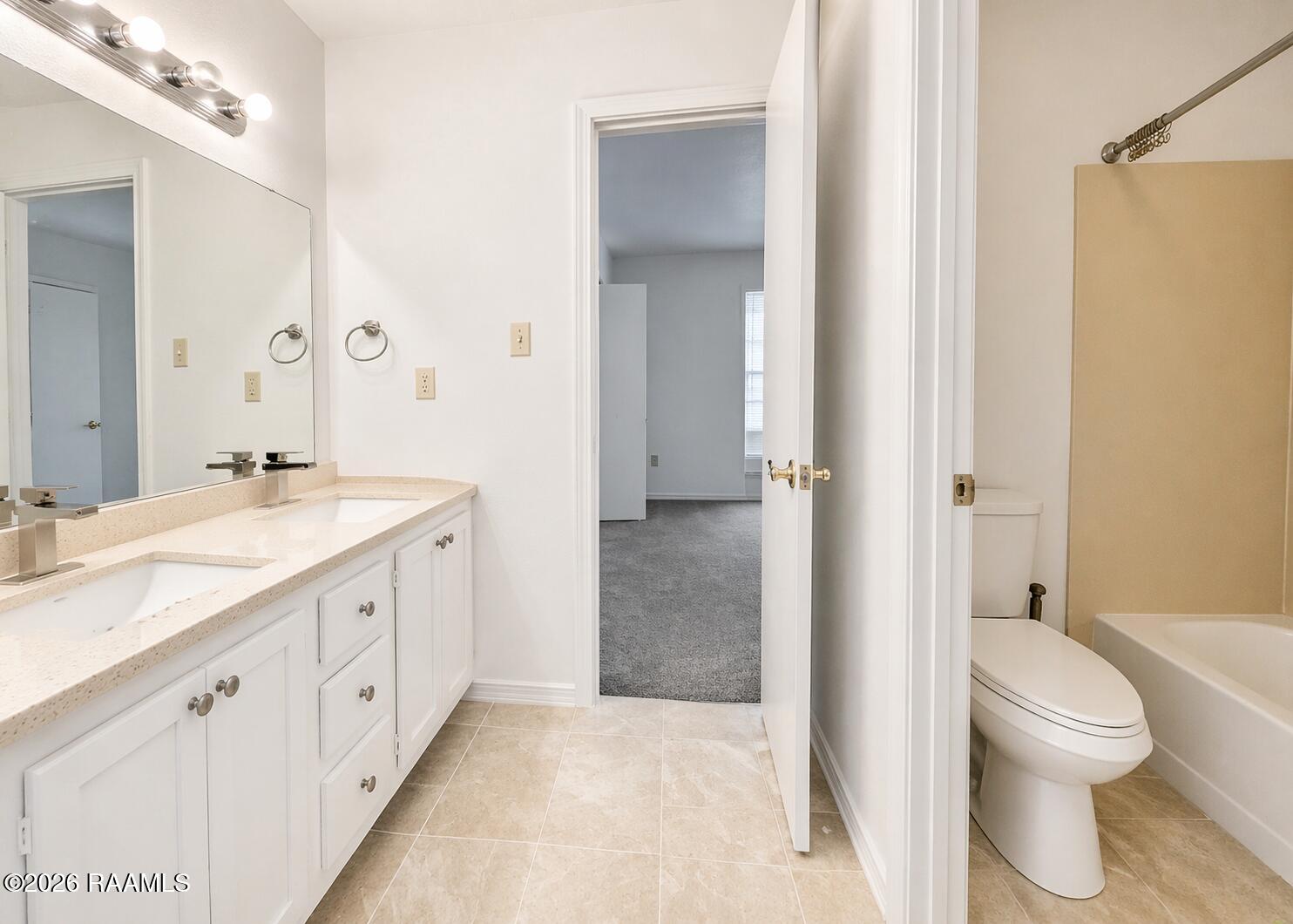 6212 Stumberg Lane, Unit 308 Baton Rouge, LA 70816 - Photo 2 of 13 96F5C987-8C33-4B7A-9369-3860D494C668