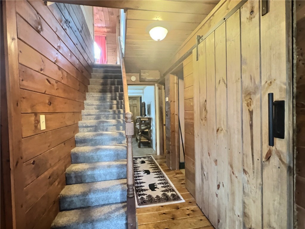 5278 Old Telephone Road Bethany, NY 14054 - Photo 13 of 36 Barn door over closet
