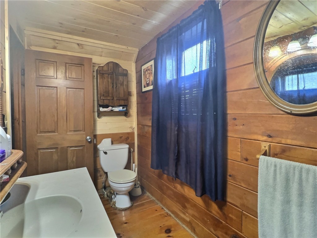 5278 Old Telephone Road Bethany, NY 14054 - Photo 15 of 36