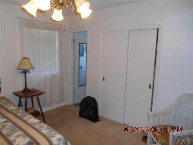 8408 Ridgefield Road Pensacola, FL 32514 - Photo 11 of 20 Master Bedroom closet