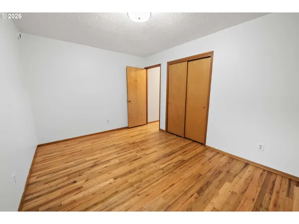 $630,000 | 410 Pleasant Avenue, Astoria, OR 97103