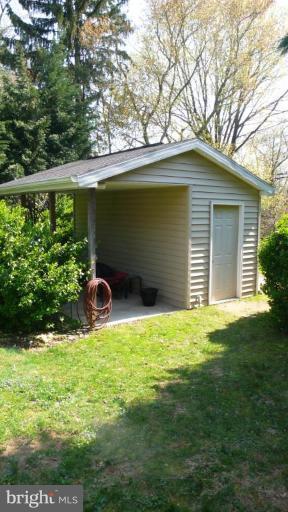 604 Meadowridge Road Towson, MD 21204 - Photo 16 of 19 Shed