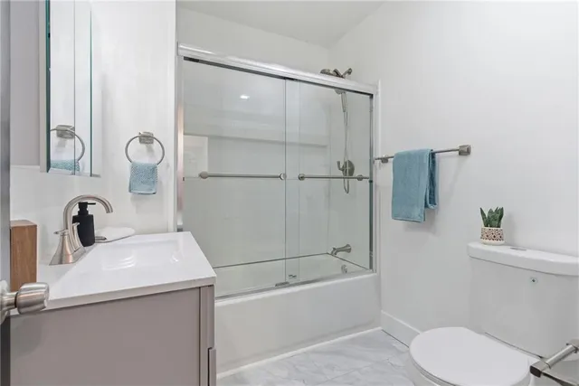 $325,000 | 5718 Harrison Street, Kansas City, MO 64110