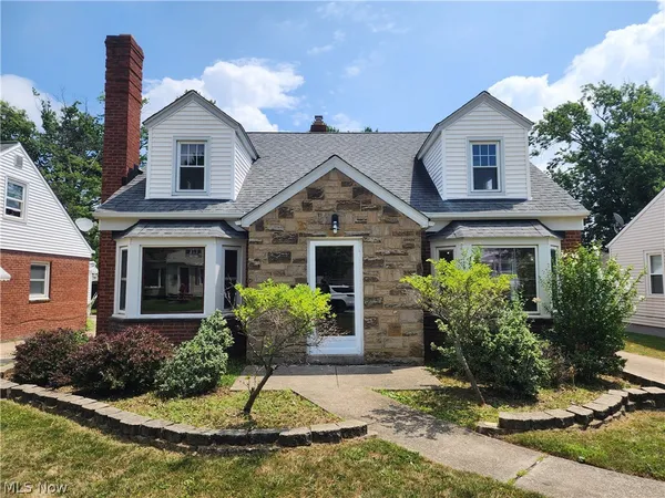 $1,750 | 1335 Washington Boulevard, Cleveland, OH 44124