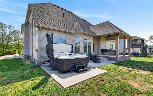 $534,900 | 100 Hayward Fields Drive, Clarksville, TN 37043